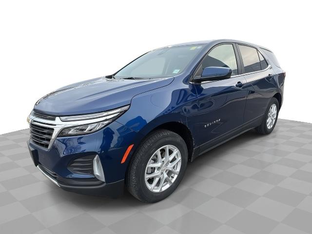 2022 Chevrolet Equinox Vehicle Photo in BOSTON, NY 14025-9684