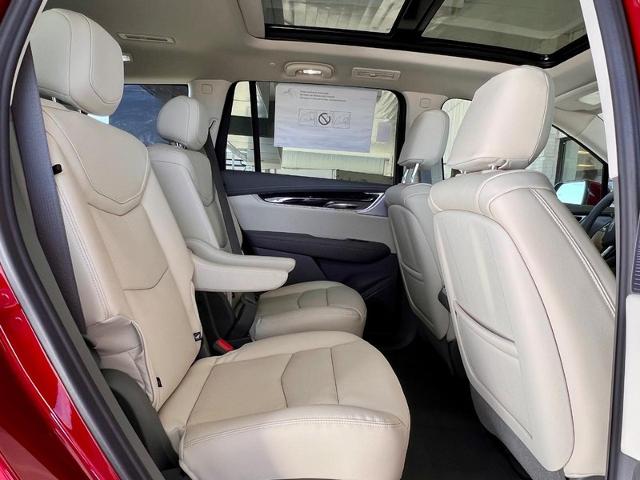 2025 Cadillac XT6 Vehicle Photo in EFFINGHAM, IL 62401-2832