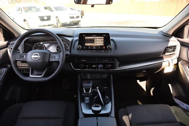 2025 Nissan Rogue Vehicle Photo in Ballwin, MO 63011