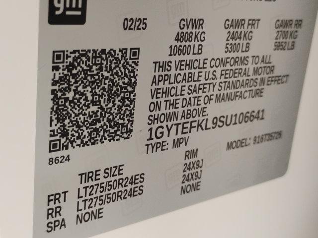 2025 Cadillac ESCALADE IQ Vehicle Photo in PINEVILLE, NC 28134-8495