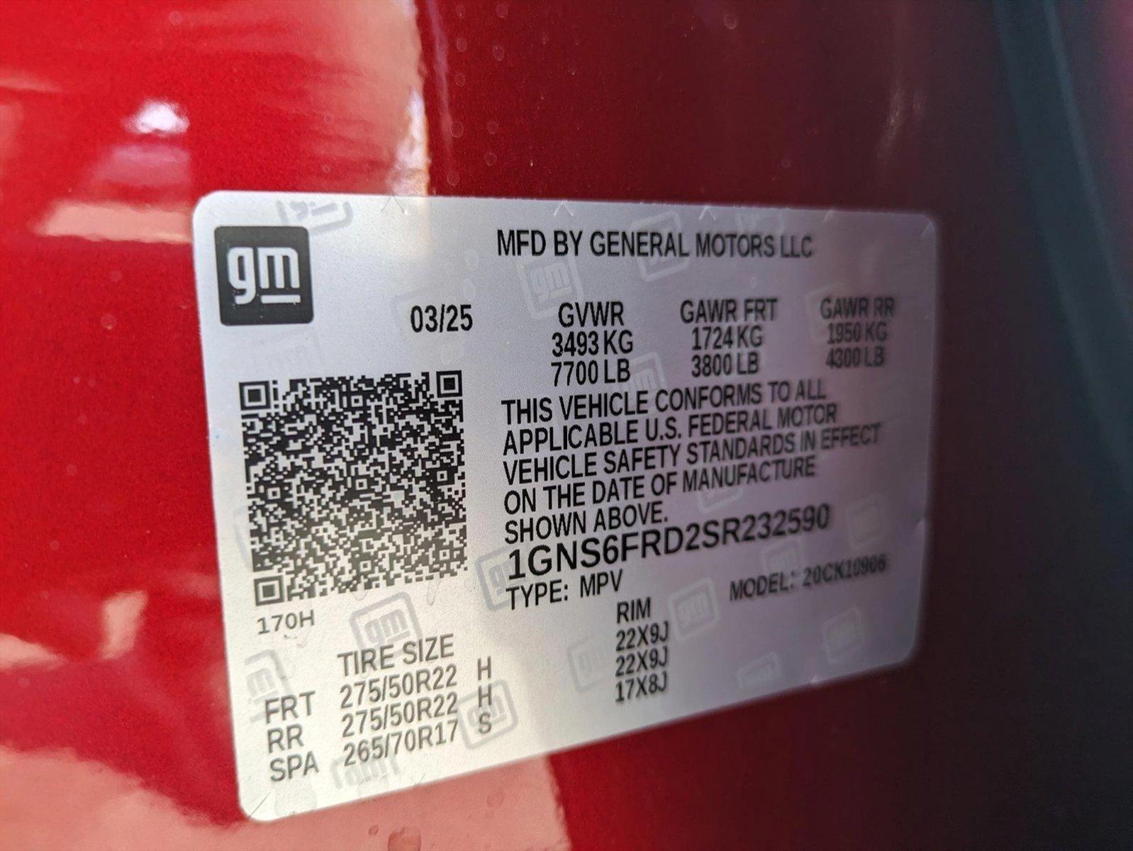 2025 Chevrolet Suburban Vehicle Photo in GILBERT, AZ 85297-0446