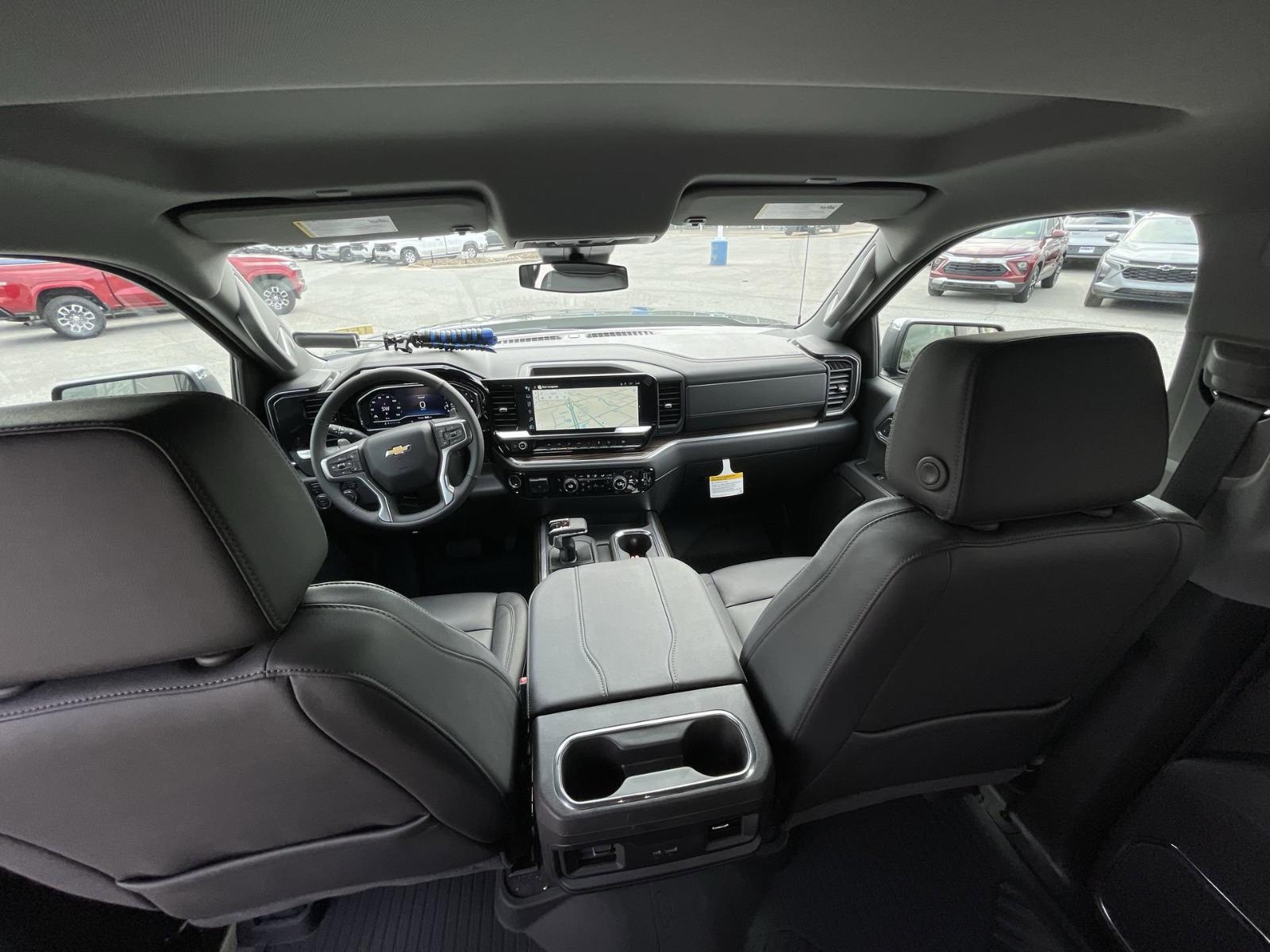 2025 Chevrolet Silverado 1500 Vehicle Photo in BENTONVILLE, AR 72712-4322