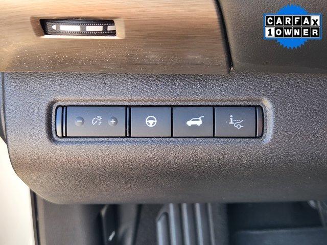 2024 Nissan Pathfinder Vehicle Photo in Ardmore, PA 19003
