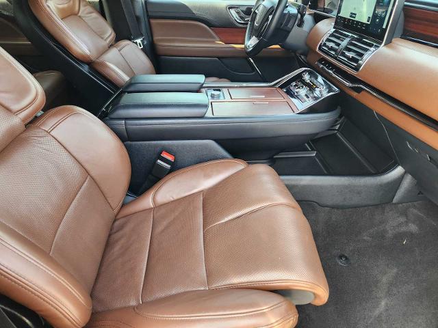 2023 Lincoln Navigator L Vehicle Photo in HOUSTON, TX 77079