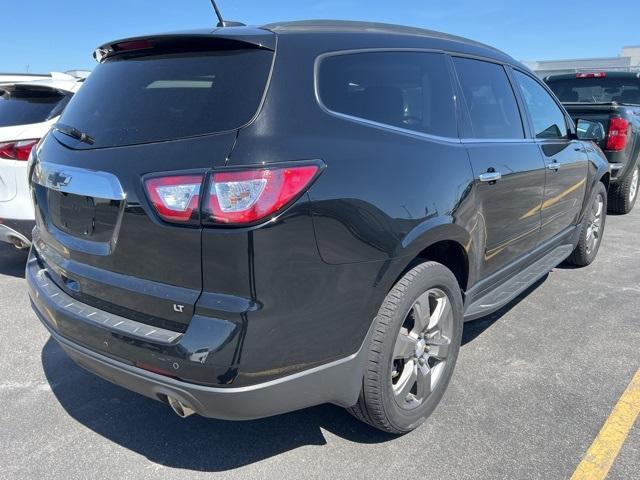 2017 Chevrolet Traverse Vehicle Photo in GREEN BAY, WI 54304-5303