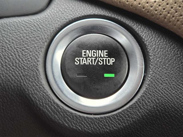 2022 Chevrolet Equinox Vehicle Photo in DENTON, TX 76210-9321