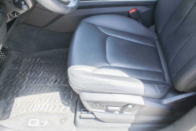 2022 Audi Q7 Vehicle Photo in HOUSTON, TX 77090