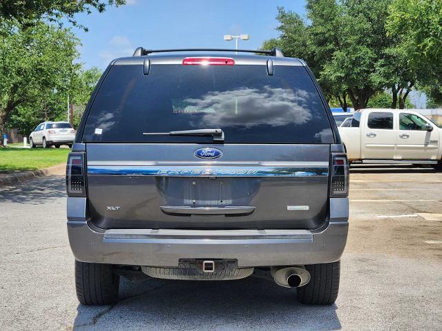 2017 Ford Expedition Vehicle Photo in DENTON, TX 76210-9321