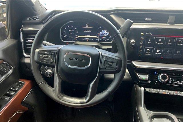 2024 GMC Sierra 2500 HD Vehicle Photo in TOPEKA, KS 66609-0000
