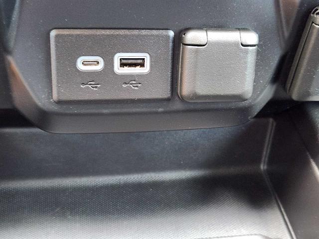 2021 GMC Sierra 1500 Vehicle Photo in DENTON, TX 76210-9321