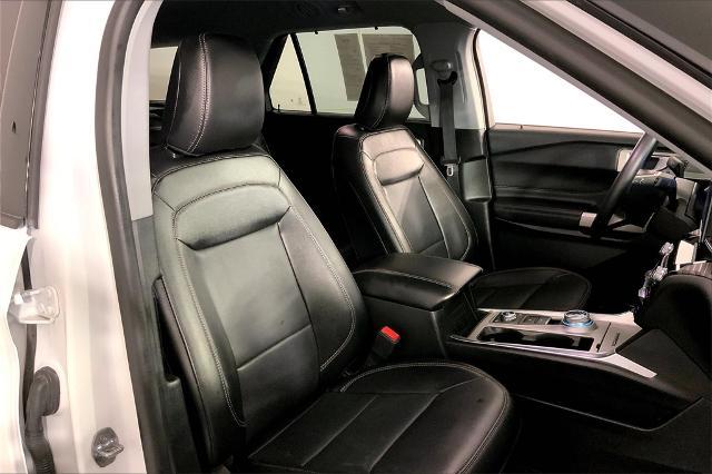 2023 Ford Explorer Vehicle Photo in Lees Summit, MO 64086