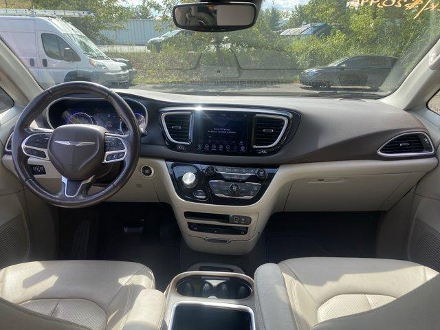 2020 Chrysler Pacifica Vehicle Photo in Doylsetown, PA 18901