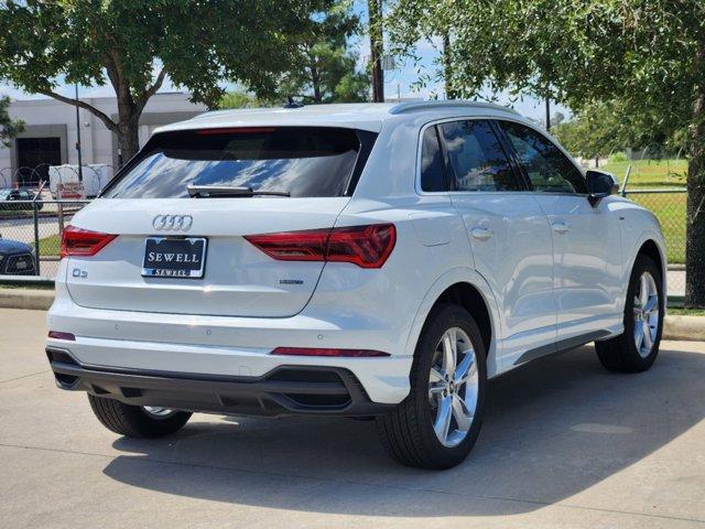 2024 Audi Q3 Vehicle Photo in HOUSTON, TX 77090