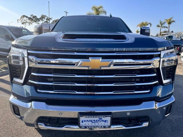 2024 Chevrolet Silverado 2500 HD Vehicle Photo in VENTURA, CA 93003-8585