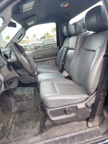 2015 Ford Super Duty F-250 SRW Vehicle Photo in VENTURA, CA 93003-8585