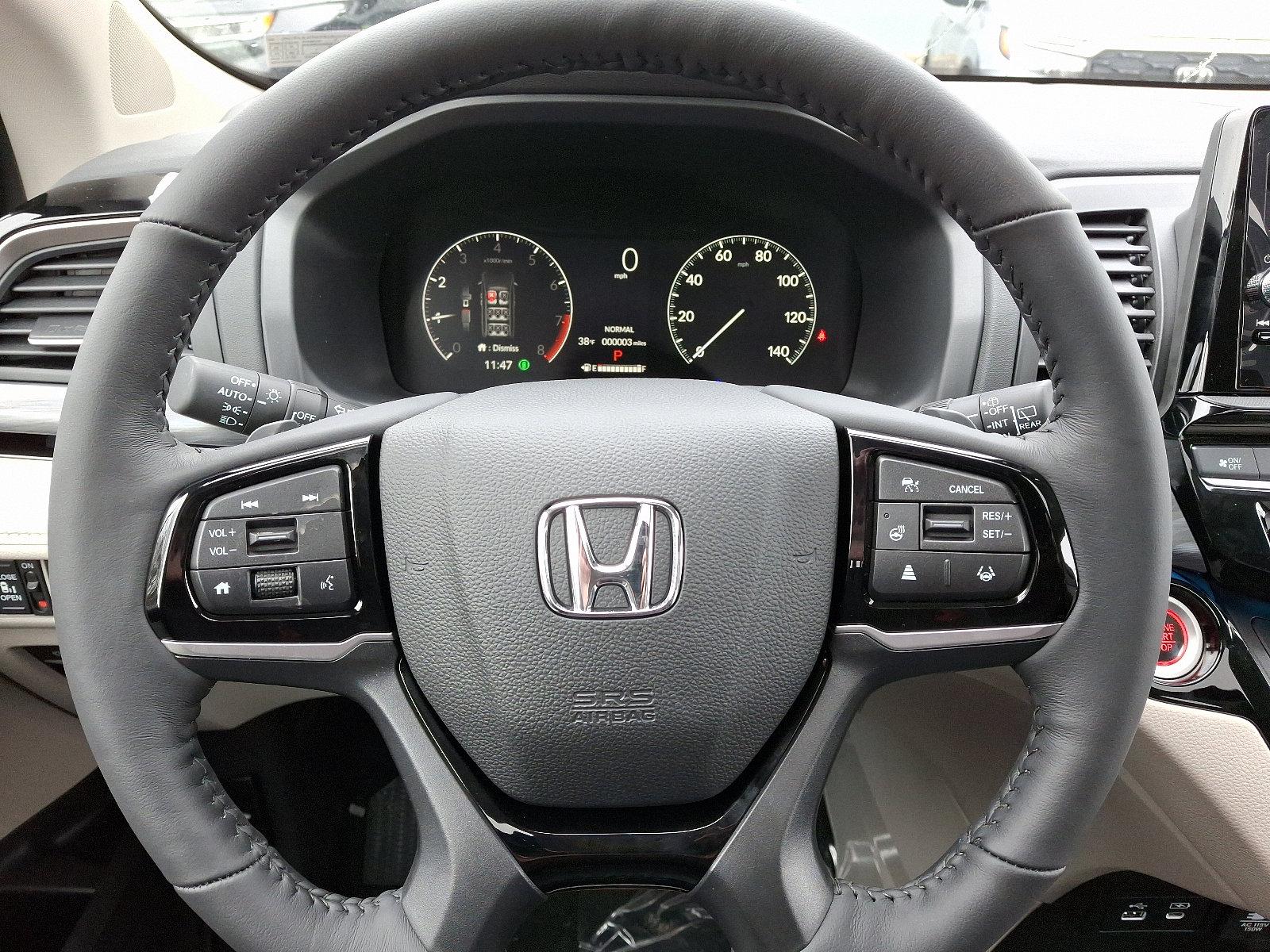 2025 Honda Odyssey Vehicle Photo in Harrisburg, PA 17111
