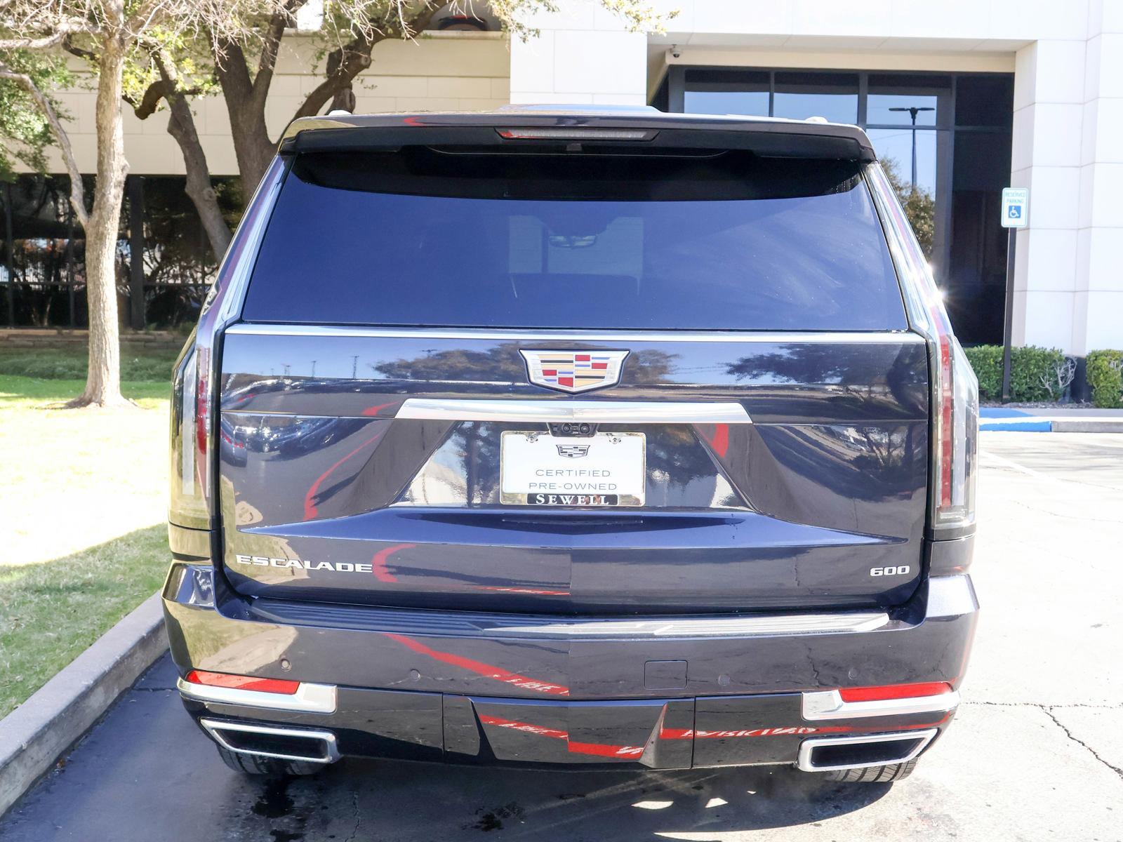 2025 Cadillac Escalade Vehicle Photo in DALLAS, TX 75209-3095