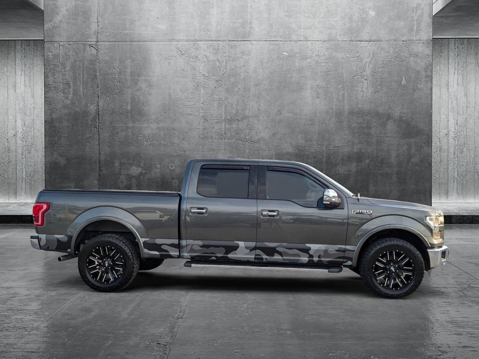 2016 Ford F-150 Vehicle Photo in St. Petersburg, FL 33713