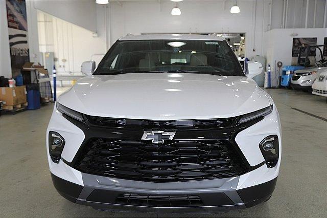 2025 Chevrolet Blazer Vehicle Photo in MEDINA, OH 44256-9001