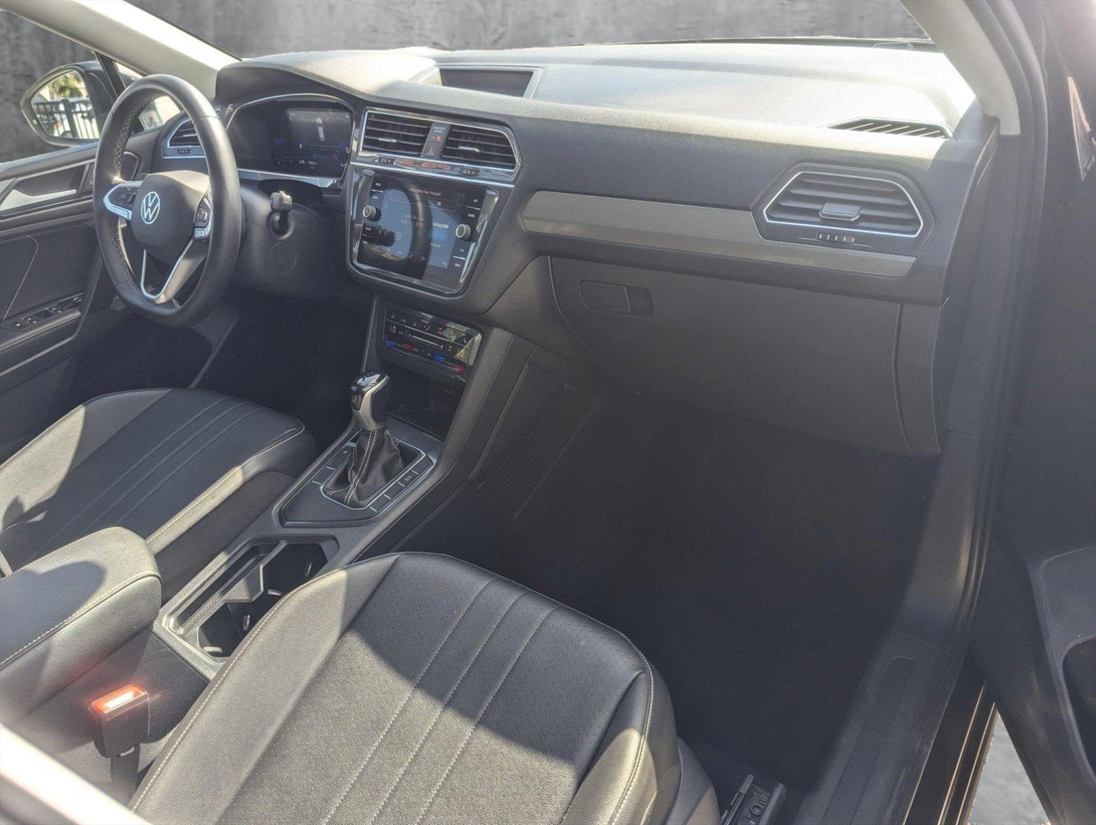 2022 Volkswagen Tiguan Vehicle Photo in Corpus Christi, TX 78415