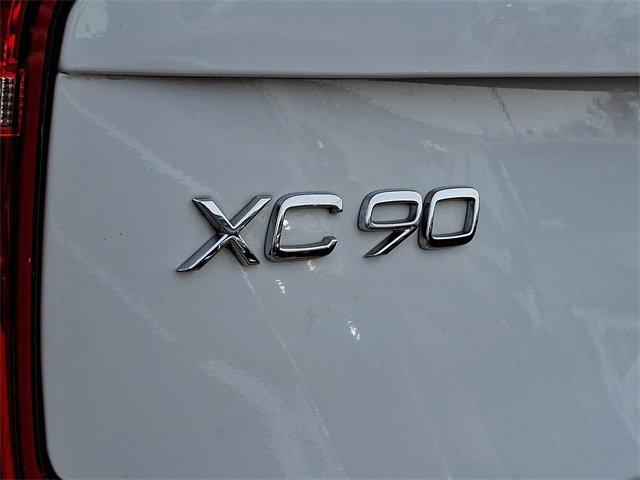 2022 Volvo XC90 Vehicle Photo in Willow Grove, PA 19090