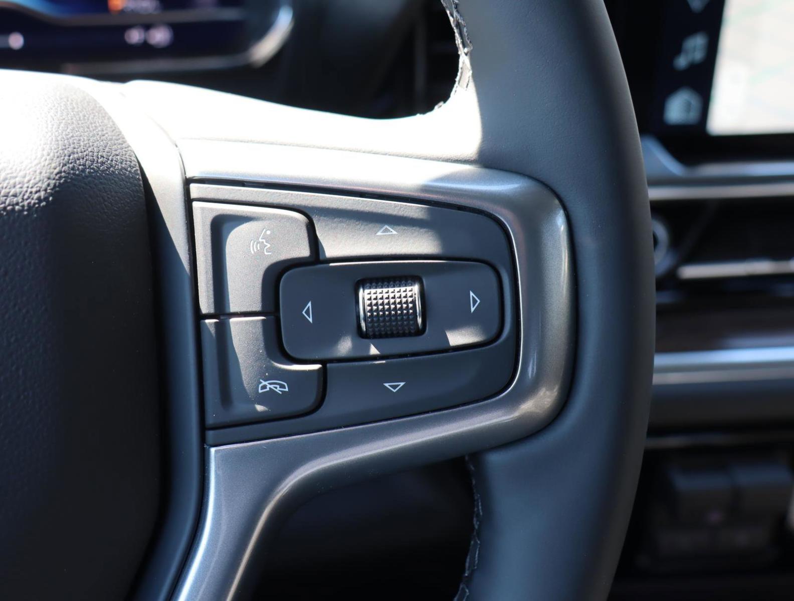 2025 Chevrolet Silverado 1500 Vehicle Photo in LOS ANGELES, CA 90007-3794
