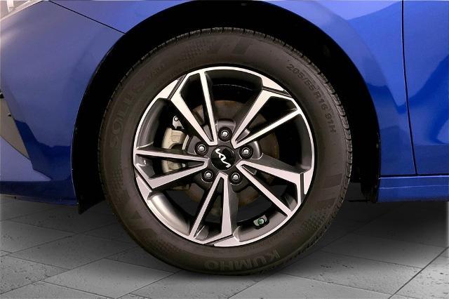 2023 Kia Forte Vehicle Photo in Lees Summit, MO 64086