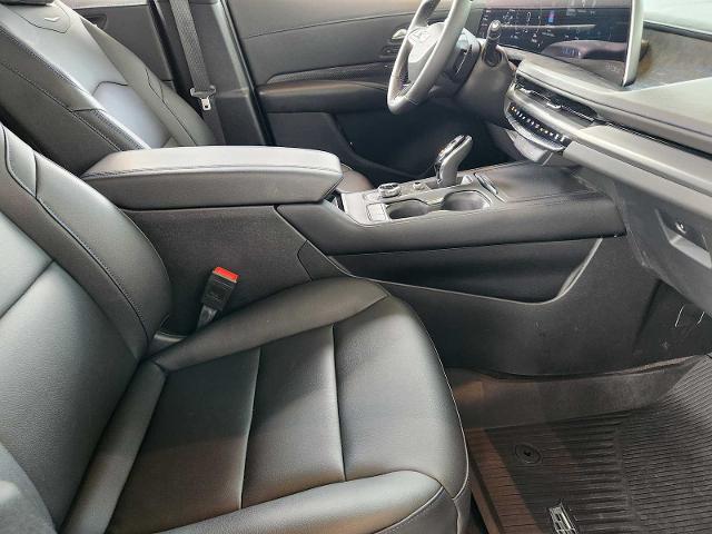 2025 Cadillac XT4 Vehicle Photo in HOUSTON, TX 77079