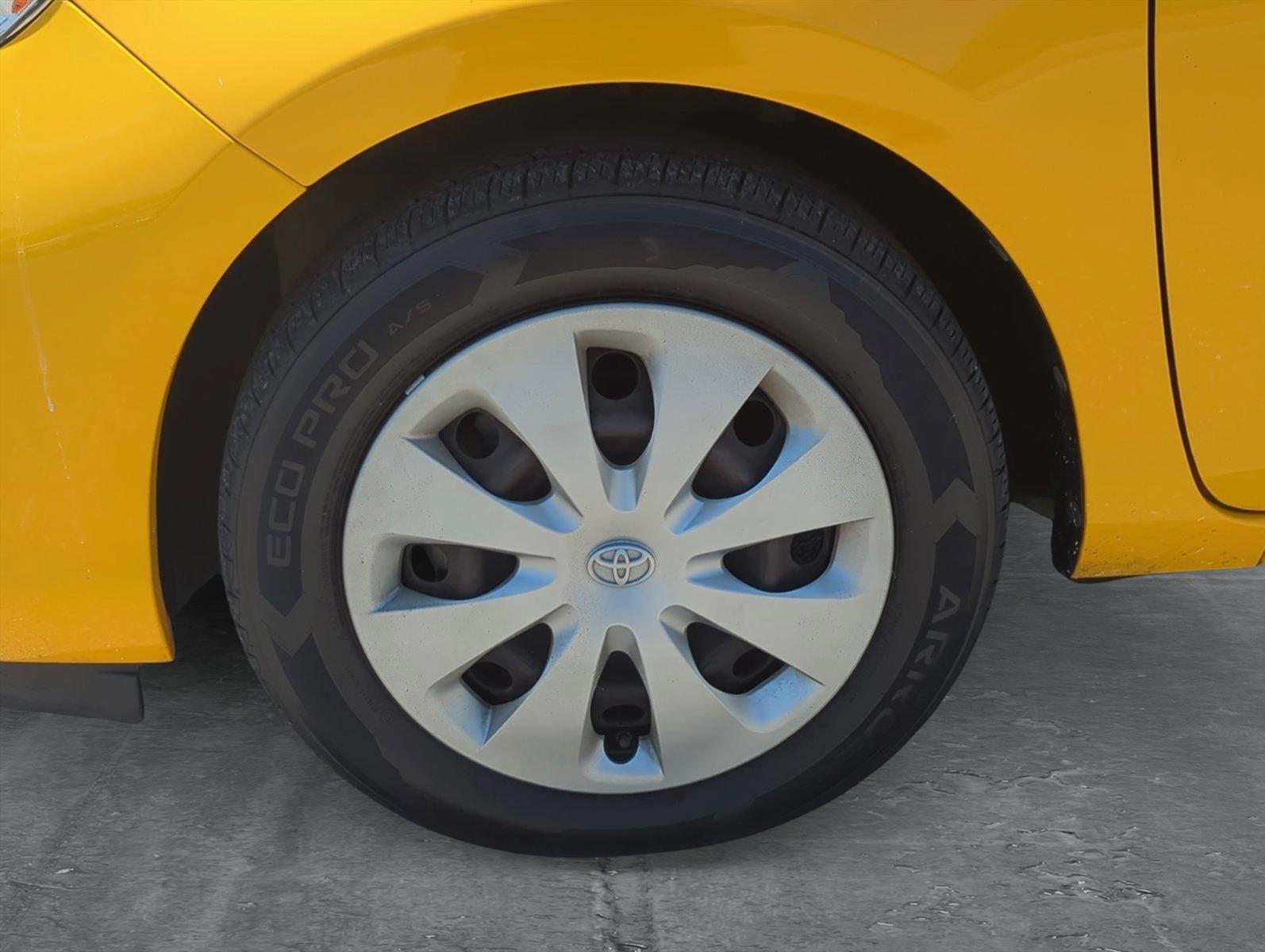 2014 Toyota Prius c Vehicle Photo in Ft. Myers, FL 33907