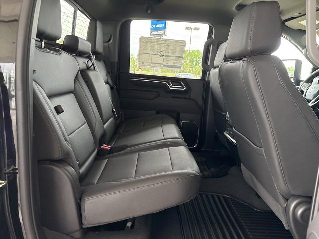2025 Chevrolet Silverado 2500 HD Vehicle Photo in MANHATTAN, KS 66502-5036