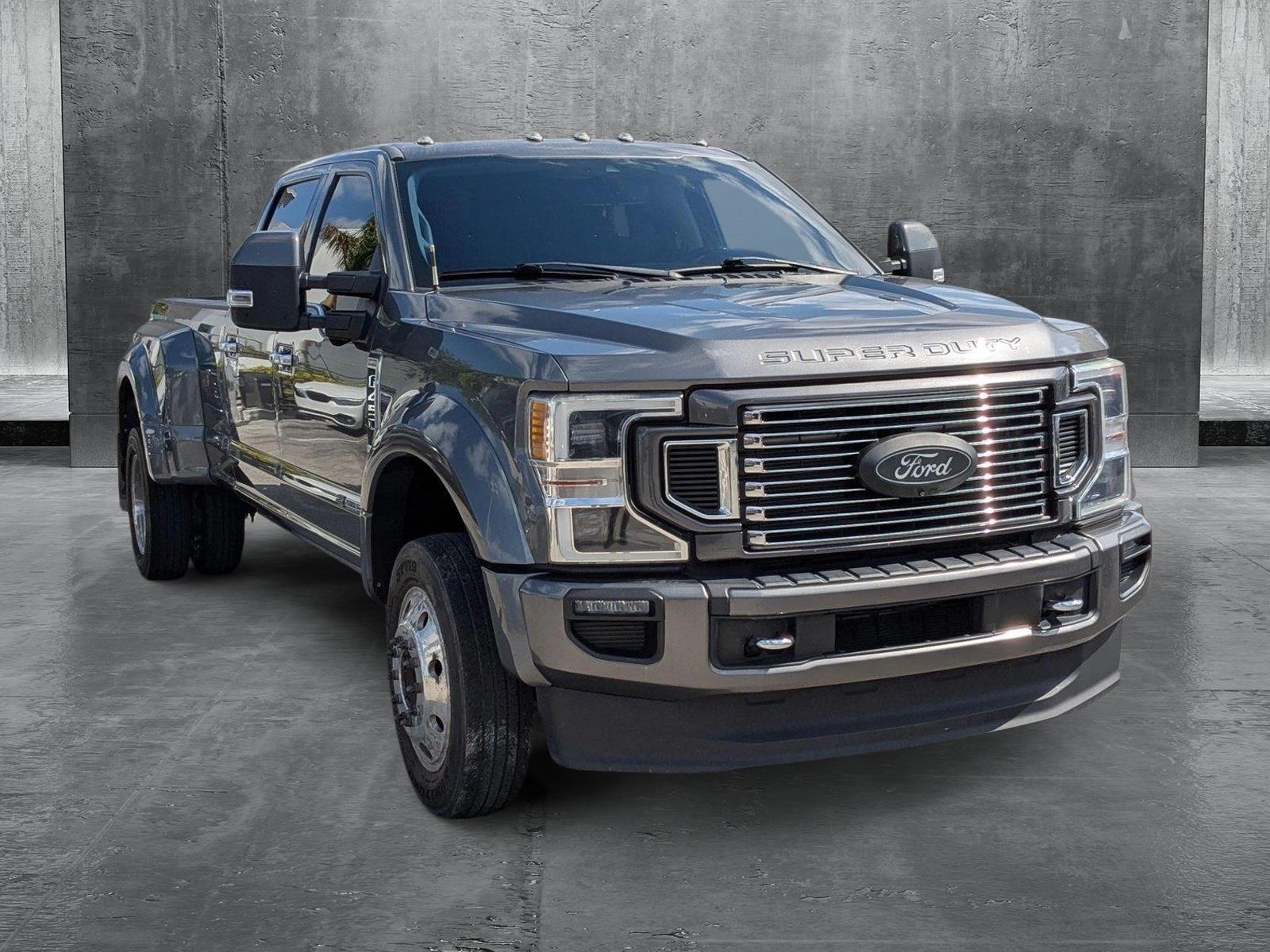 2021 Ford Super Duty F-450 DRW Vehicle Photo in Miami, FL 33015