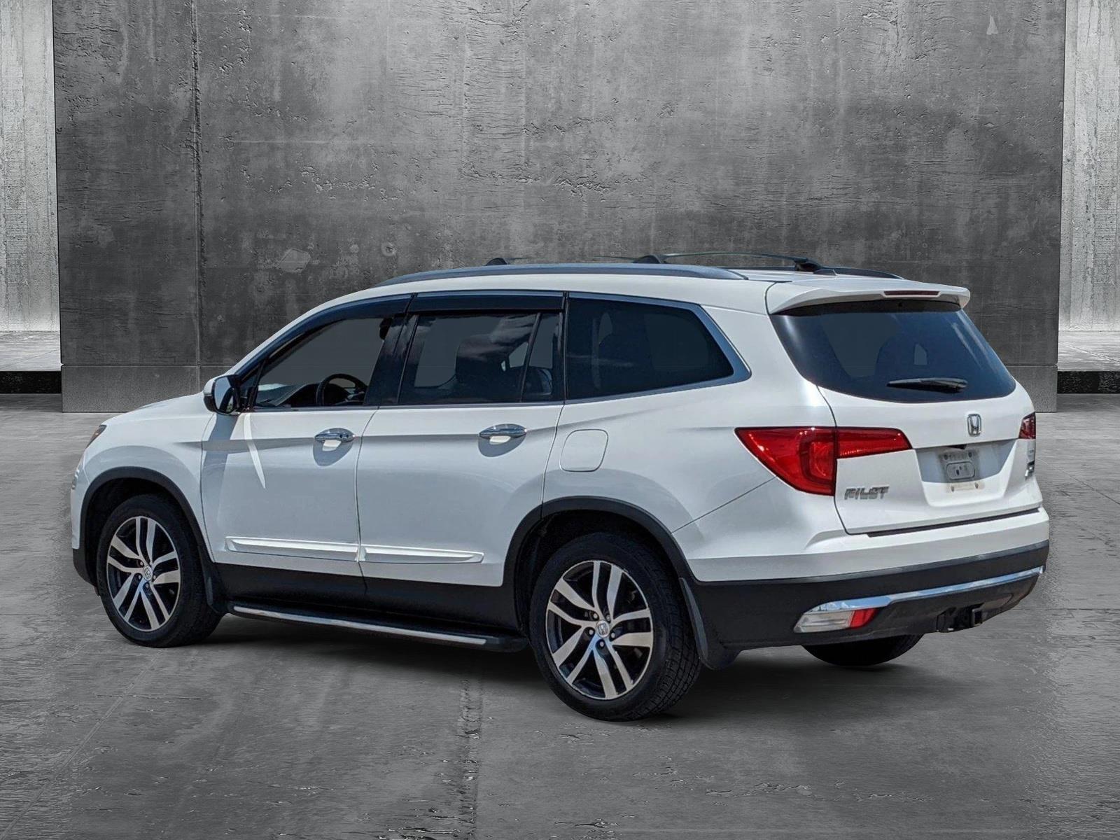2017 Honda Pilot Vehicle Photo in ORLANDO, FL 32808-7998