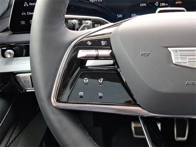 2025 Cadillac OPTIQ Vehicle Photo in ALLENTOWN, PA 18103-7399