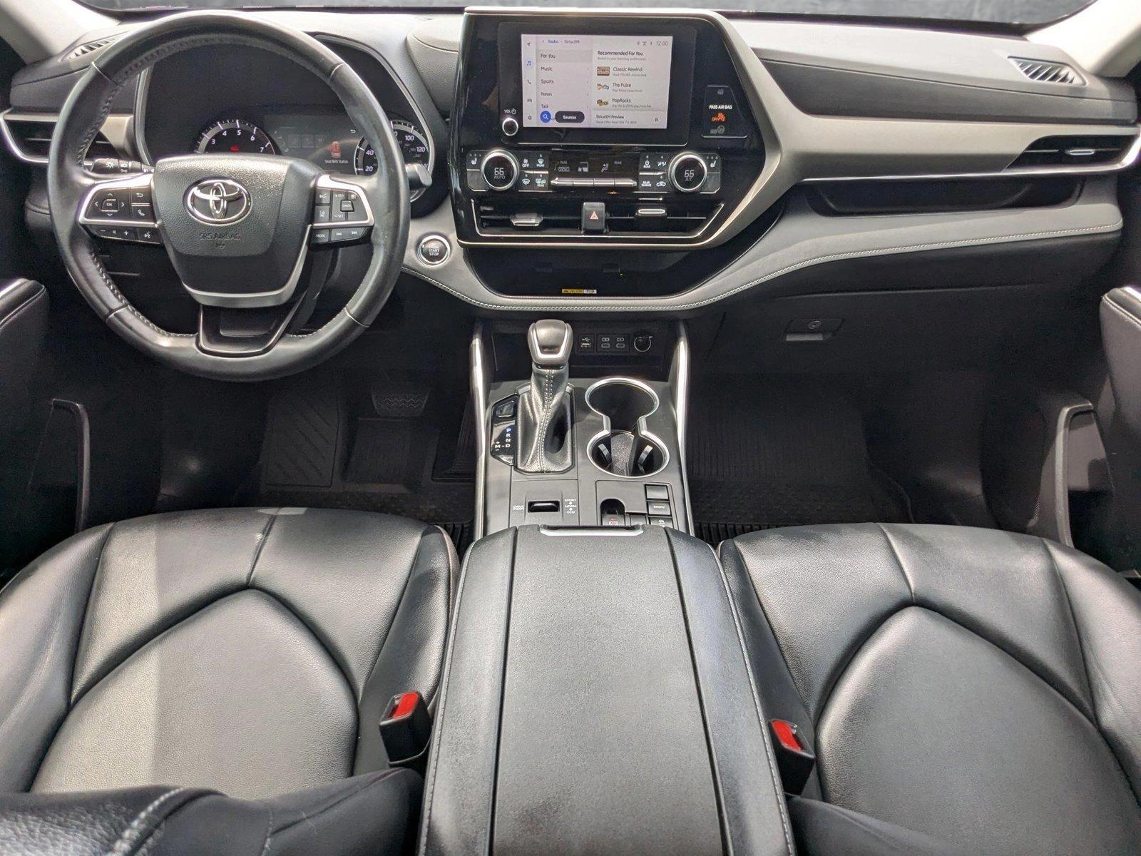 2023 Toyota Highlander Vehicle Photo in Panama City, FL 32401