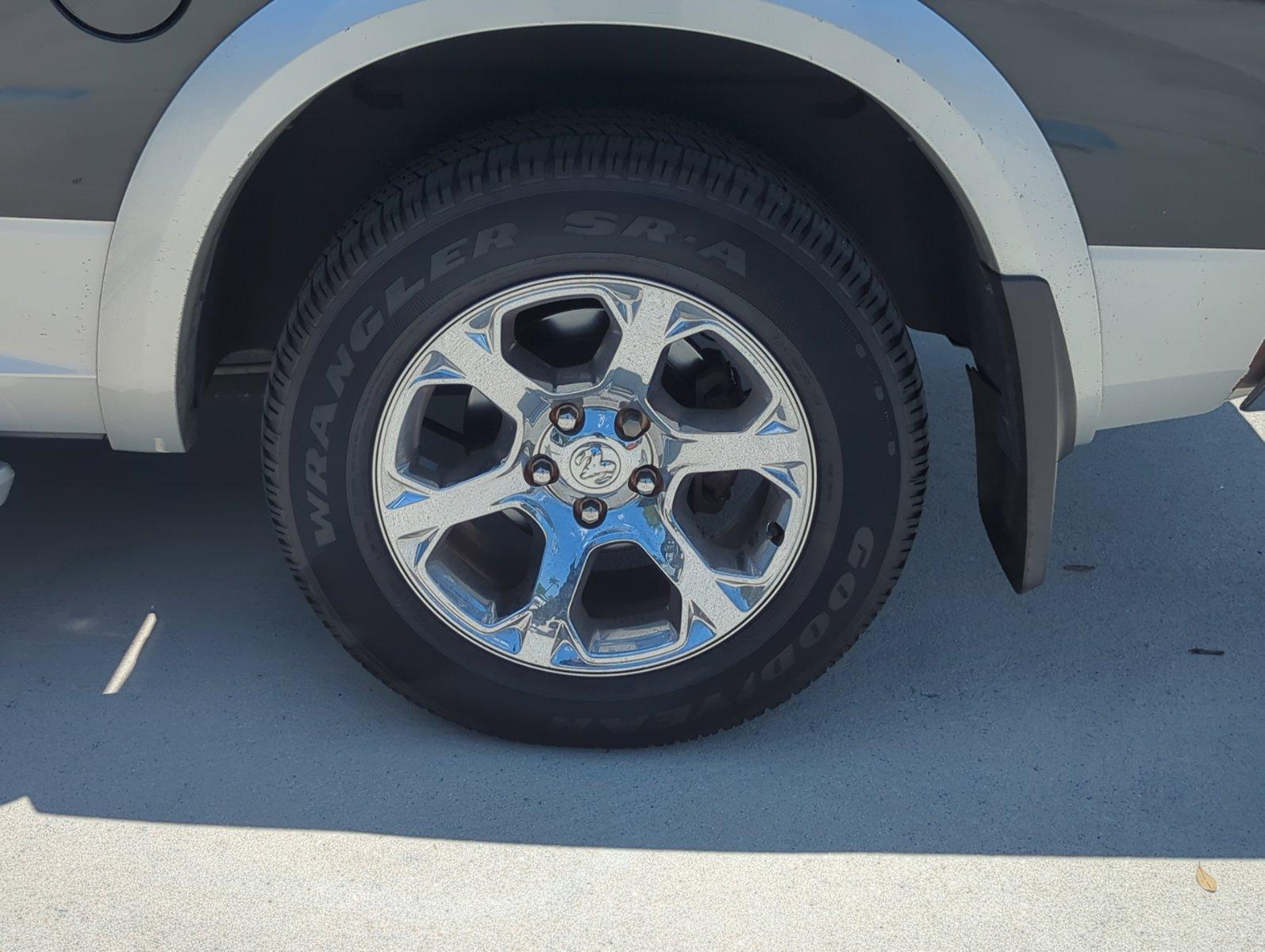 2019 Ram 1500 Classic Vehicle Photo in Pembroke Pines, FL 33027