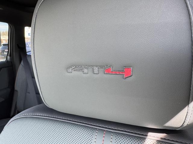 2025 GMC Acadia Vehicle Photo in LOWELL, MA 01852-4336