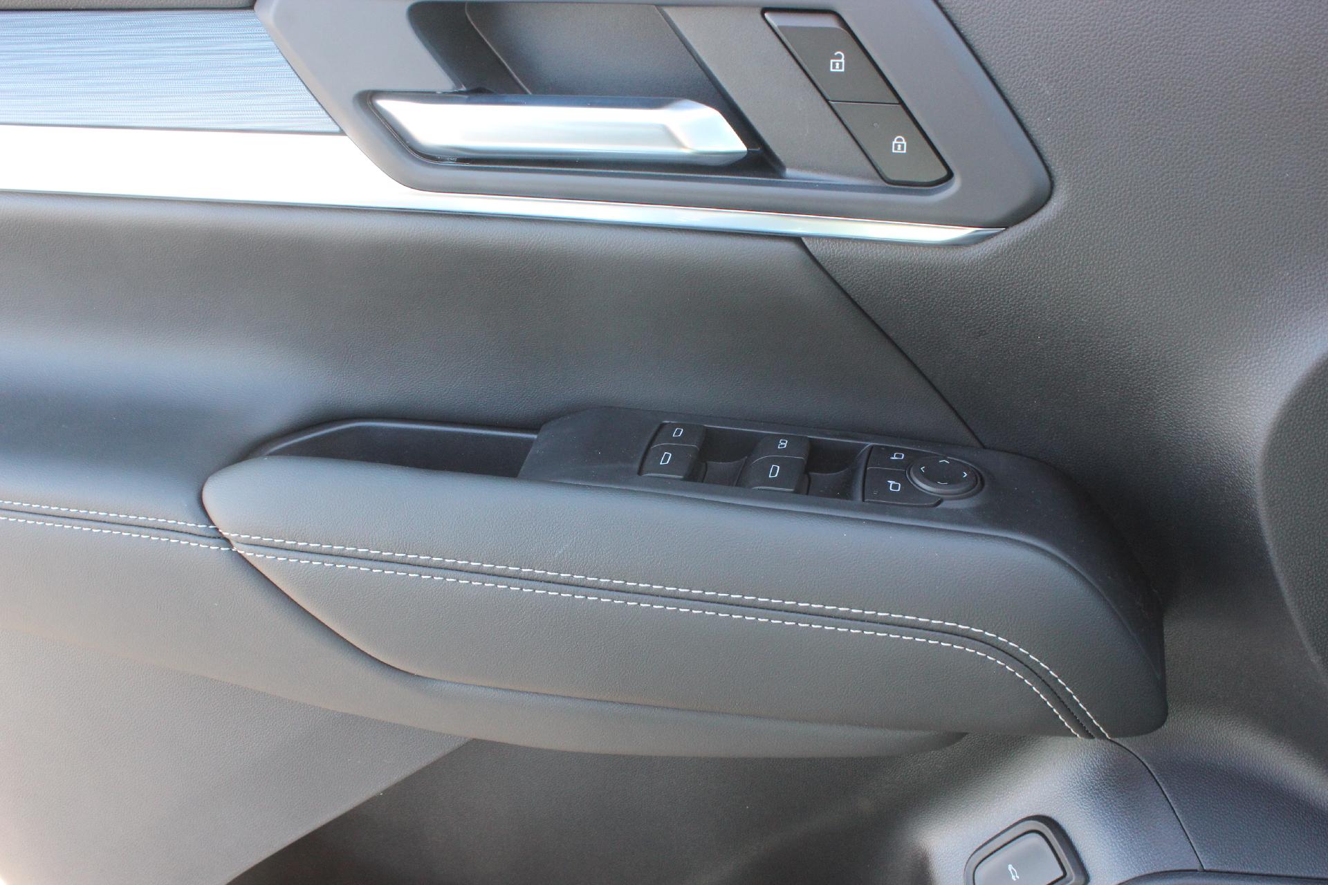 2026 GMC Terrain Vehicle Photo in AURORA, CO 80012-4011