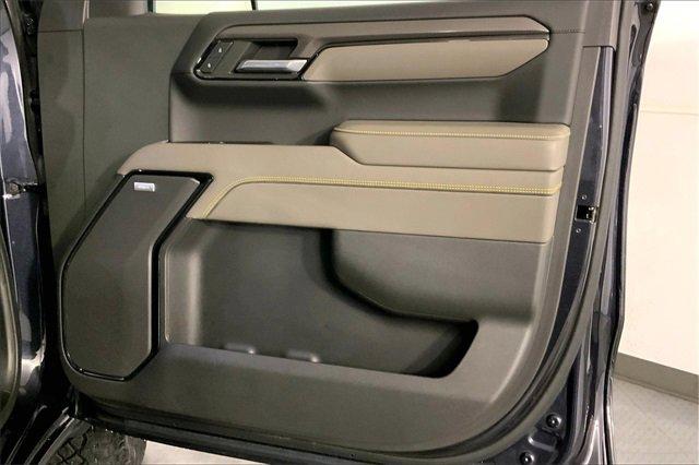 2023 Chevrolet Silverado 1500 Vehicle Photo in KANSAS CITY, MO 64114-4502