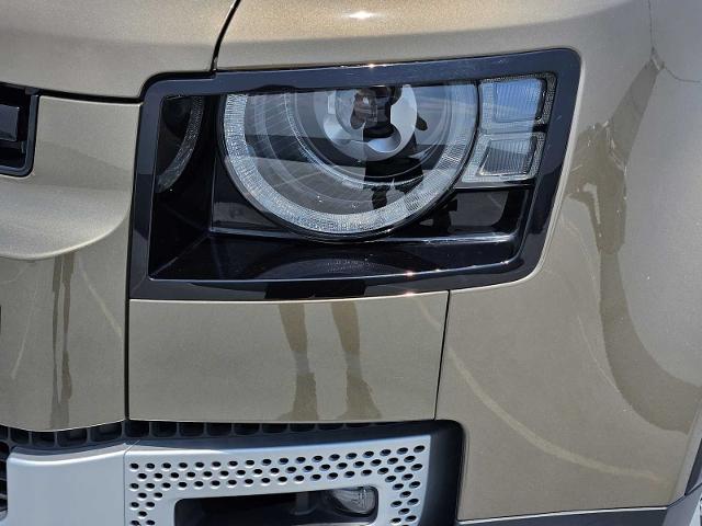 2024 Defender Vehicle Photo in AUSTIN, TX 78717