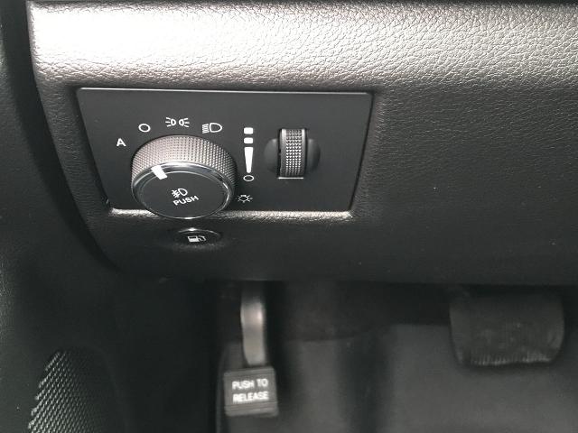 2017 Jeep Grand Cherokee Vehicle Photo in GREEN BAY, WI 54303-3330