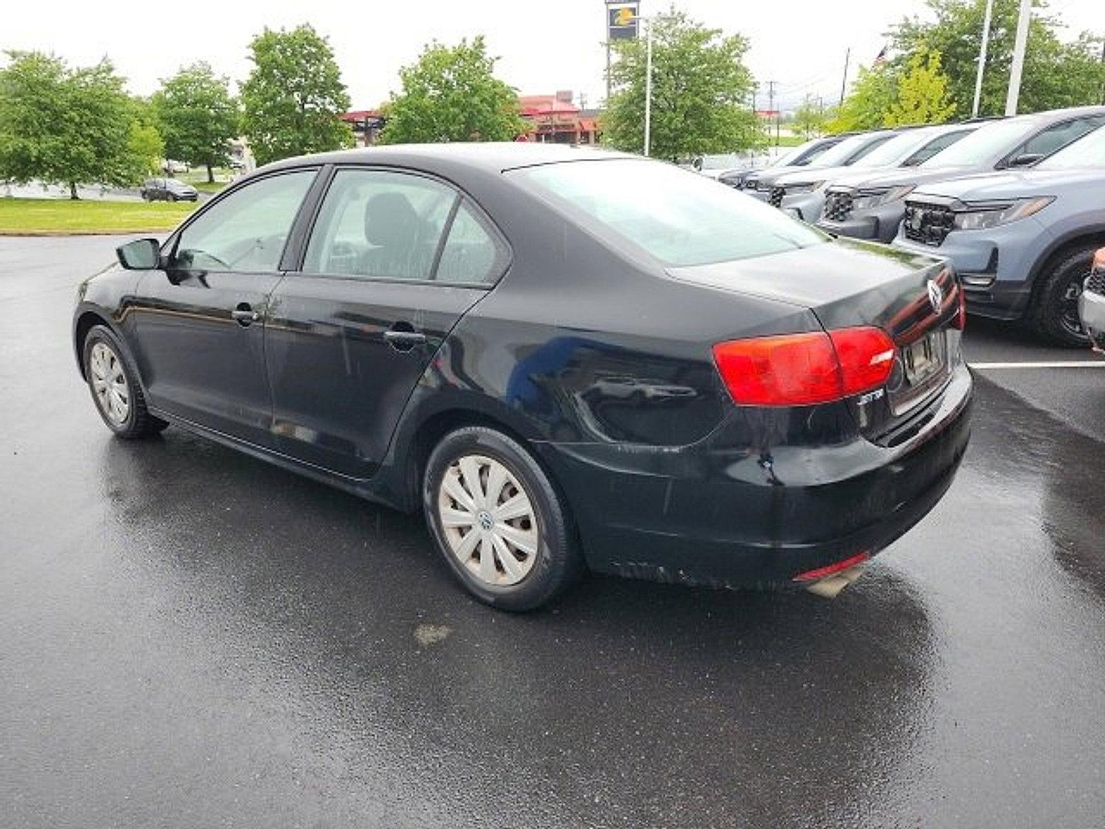 2014 Volkswagen Jetta Sedan Vehicle Photo in Harrisburg, PA 17111