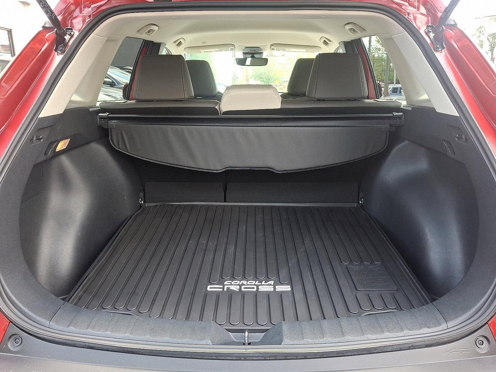 2022 Toyota Corolla Cross Vehicle Photo in Harrisburg, PA 17111