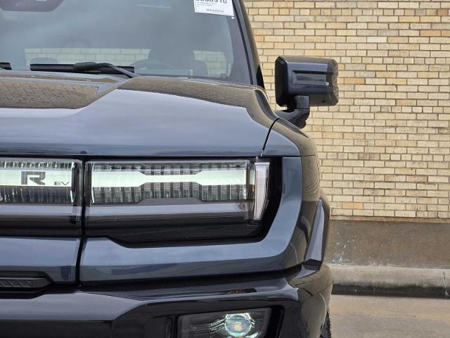 2025 GMC HUMMER EV Pickup Vehicle Photo in DALLAS, TX 75209-3016