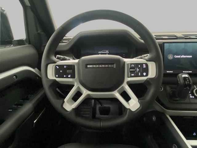 2025 Defender Vehicle Photo in Appleton, WI 54913