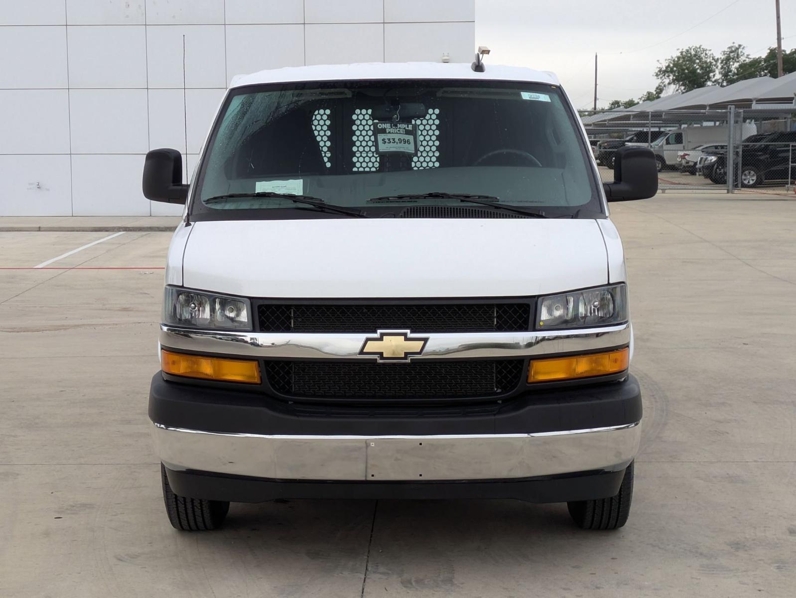 2023 Chevrolet Express Cargo 2500 Vehicle Photo in SELMA, TX 78154-1460