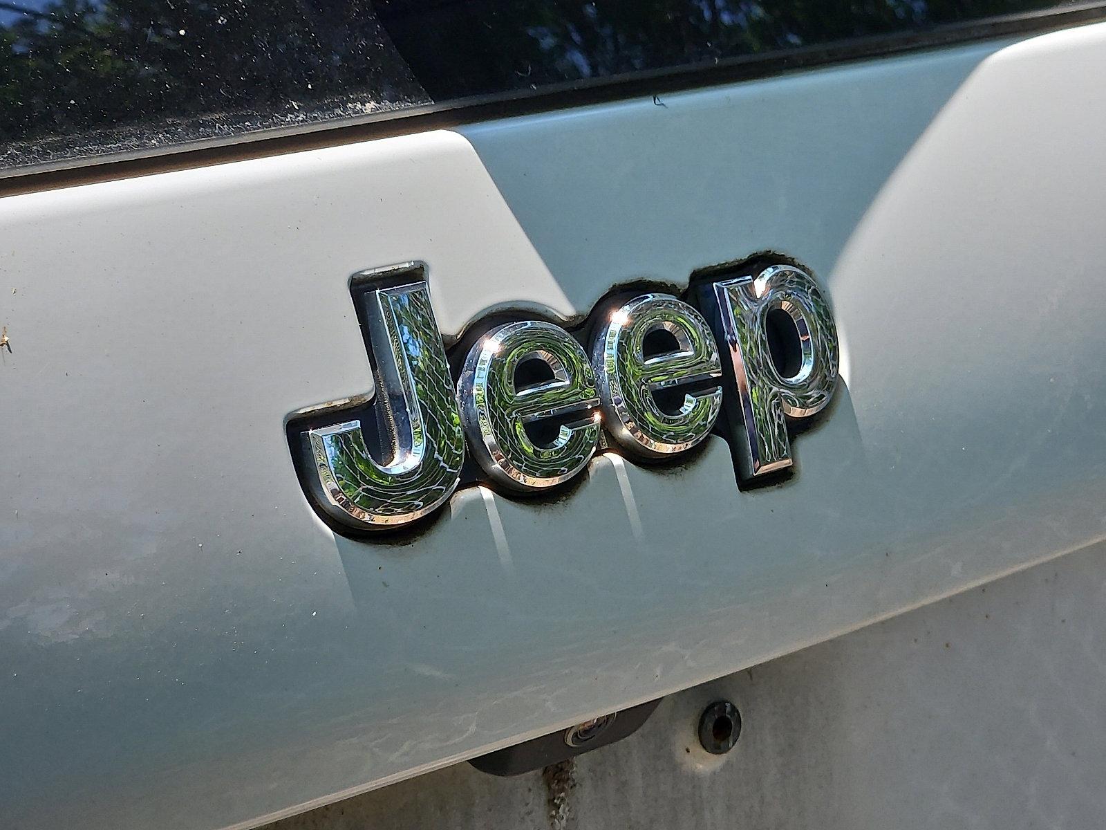 2019 Jeep Cherokee Vehicle Photo in Trevose, PA 19053