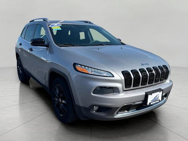 2016 Jeep Cherokee Vehicle Photo in Neenah, WI 54956