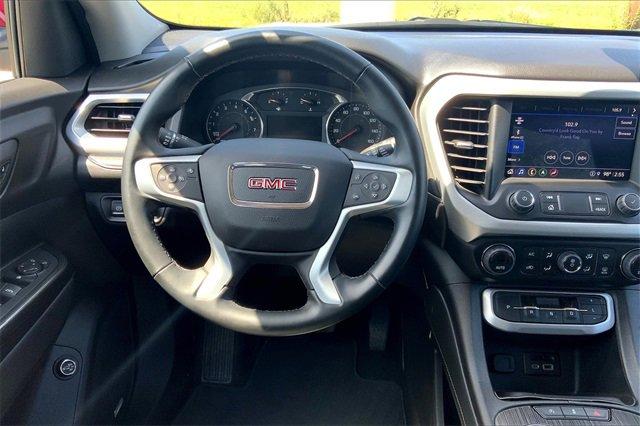 2023 GMC Acadia Vehicle Photo in TOPEKA, KS 66609-0000