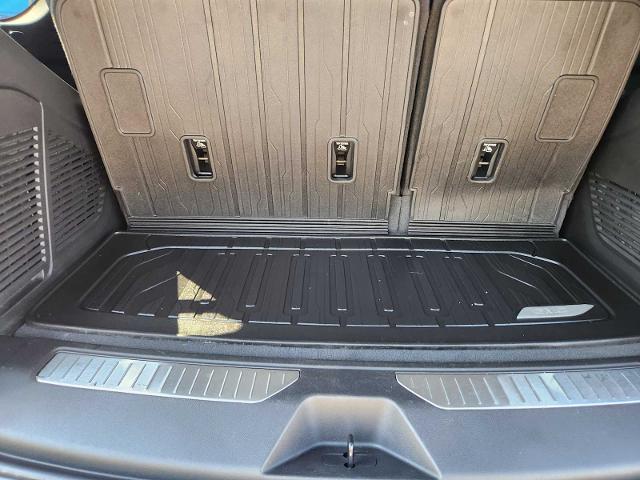 2022 GMC Yukon Vehicle Photo in DENTON, TX 76210-9321