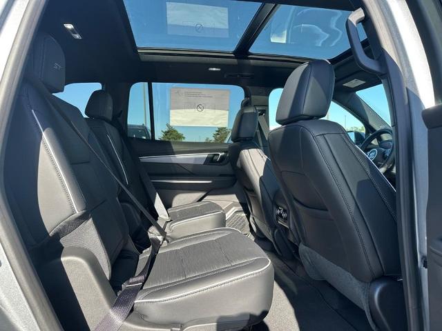 2026 Buick Enclave Vehicle Photo in COLUMBIA, MO 65203-3903